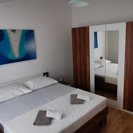 Apartment Marin, Kolan, Mandre, Pag