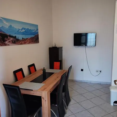 Apartment Marin, Kolan, Mandre, Pag *
