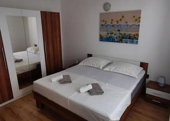 Marin, Kolan, Mandre, Pag Apartman *